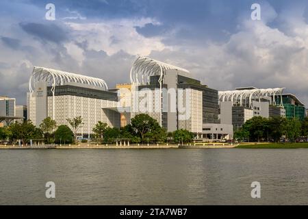 Kompleks Islam Putrajaya, Putrajaya Lakeside, Malaysia Stock Photo