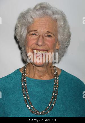 **FILE PHOTO** Frances Sternhagen Has Passed Away. Frances Sternhagen at the NY Stage & Film's Annual Gala at Capitale.New York, NY 11-10-2008 Credit: Adam Scull-PHOTOlink/MediaPunch Stock Photo