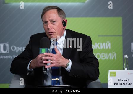 Kyiv, Ukraine. 05th Sep, 2023. Former CIA Director and retired US General David H. Petraeus speaks at an event entitled 'The front and recovery' during the Kyiv Security Forum. (Photo by Oleksii Chumachenko/SOPA Images/Sipa USA) Credit: Sipa USA/Alamy Live News Stock Photo