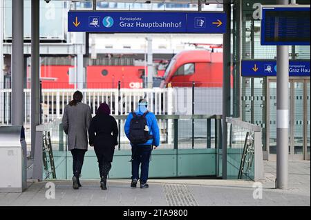 The ÖBB main station in Graz, Styria Stock Photo