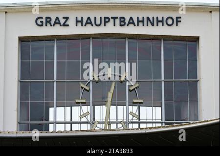 The ÖBB main station in Graz, Styria Stock Photo