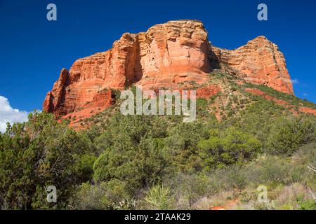 Courthouse Butte from Courthouse Butte Loop Trail, Munds Mountain Wilderness, Red Rock Scenic Byway, Coconino National Forest, Arizona Stock Photo