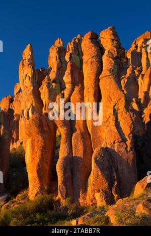 Peratal Ridge Ridge outcrop from Peralta Trail, Superstition Wilderness, Tonto ...