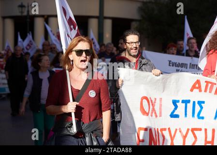 Athens, Greece. 30th Nov, 2023. Healthcare march to the parliament shouting slogans against government policies. Staff at public healthcare went on strike to protest over staff shortages in health care, as well as to demand funding and pay raises (Credit Image: © Nikolas Georgiou/ZUMA Press Wire) EDITORIAL USAGE ONLY! Not for Commercial USAGE! Stock Photo