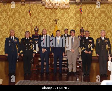 NOBOA-POSESION-ALTO-MANDO-MILITAR Quito, jueves 30 de noviembre del 2023 Presidente de la Republica Daniel Noboa Azin, posesiona al nuevo alto mando Militar, en el Palacio de Carondelet. Fotos:Rolando Enriquez/API Quito Pichincha Ecuador POL-NOBOA-POSESION-ALTO-MANDO-MILITAR-51d66eabb7852e10f4cf2a3fb8304390 *** NOBOA POSSESSION HIGH MILITARY COMMAND Quito, Thursday, November 30, 2023 President of the Republic Daniel Noboa Azin, inaugurates the new high military command, at the Carondelet Palace Photos Rolando Enriquez API Quito Pichincha Ecuador POL NOBOA POSSESSION HIGH MILITARY COMMAND 51d66 Stock Photo