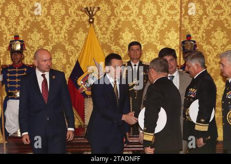 NOBOA-POSESION-ALTO-MANDO-MILITAR Quito, jueves 30 de noviembre del 2023 Presidente de la Republica Daniel Noboa Azin, posesiona al nuevo alto mando Militar, en el Palacio de Carondelet. Fotos:Rolando Enriquez/API Quito Pichincha Ecuador POL-NOBOA-POSESION-ALTO-MANDO-MILITAR-f7578878061a9c65a053fbeb92b49e12 *** NOBOA POSSESSION HIGH MILITARY COMMAND Quito, Thursday, November 30, 2023 President of the Republic Daniel Noboa Azin, inaugurates the new high military command, at the Carondelet Palace Photos Rolando Enriquez API Quito Pichincha Ecuador POL NOBOA POSSESSION HIGH MILITARY COMMAND f7578 Stock Photo