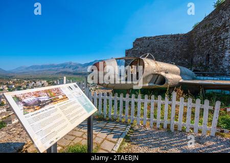 Albania, Gjirokaster (Gjirokastra), the 13th century castle overlooks the old city listed as a UNESCO World Heritage Site, United States Air Force plane captured during the Cold War Stock Photo