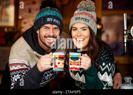 Manchester Christmas Markets official opening in Piccadilly Gardens. Kyle and Abi from Off-Piste, Stock Photo