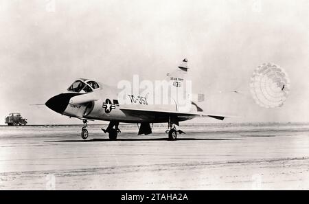 F-102A & TF-102A フライトマニュアル CONVAIR F-102 DELTA DAGGER - Flight Manuals