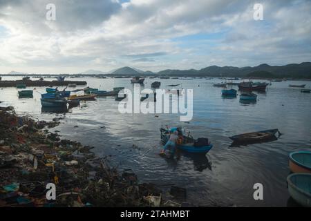 vietnamese basket boats in Cu Mong lagoon, Phu Yen/Vietnam Stock Photo