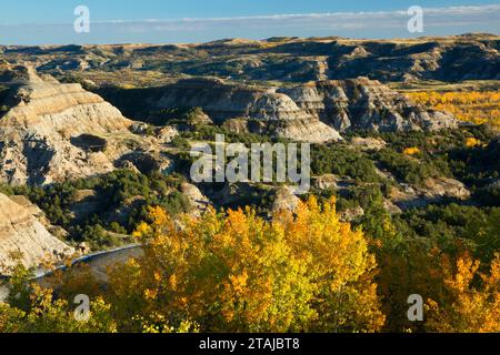 Badlands view above Little Missouri River, Theodore Roosevelt National Park-North Unit, North Dakota Stock Photo