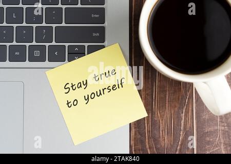 Stay true to yourself inspirational quotes on adhesive note Stock Photo