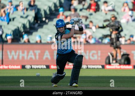 Adelaide, Australia. 02nd Dec, 2023. Adelaide, Australia, December 2nd 2023: Laura Wolvaardt (14 Adelaide Strikers) bats during the Weber Womens Big Bash League 09 Grand Final game between Adelaide Strikers and Brisbane Heat at the Adelaide Oval in Adelaide, Australia (Noe Llamas/SPP) Credit: SPP Sport Press Photo. /Alamy Live News Stock Photo