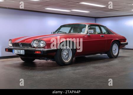 BILBAO, SPAIN-NOVEMBER 11, 2023: Jaguar XJ-S (XJS) 3.6 (HE) Stock Photo