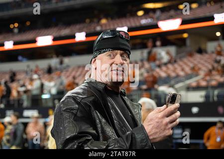 Arlington, Texas, USA. 2nd Dec, 2023. WWE's Undertaker (Mark William Calaway) before NCAA Football game between the Oklahoma State Cowboys and Texas Longhorns at AT&T Stadium in Arlington, Texas. Matthew Lynch/CSM/Alamy Live News Stock Photo