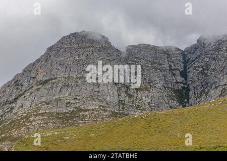 Rocky peaks in Outeniqua Mountains, George Region Stock Photo