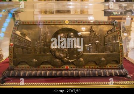 Traveling reliquary of Saints Louis and Zelie Martin, parents of St ...