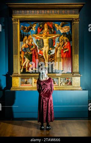 EMBARGO Until 00.01AM on 04 Dec 2023 (ie available for print use on Monday but not to be used online before then). London, UK. 1st Dec, 2023. The Pistoia Trinity altarpiece, 1455-60. - Pesellino: A Renaissance Master Revealed a new exhibtion at the National gallery, which runs 7 December 2023 - 10 March 2024. The first exhibition dedicated to the Renaissance painter presents a monographic view of his achievements through his works in the National Gallery Collection and a number of key loans. Credit: Guy Bell/Alamy Live News Stock Photo