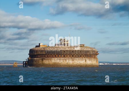 Concrete Horse Sand Fort Sea Defense In The Solent, Palmerston Fort Construction, Portsmouth UK Stock Photo