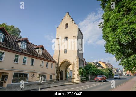 Saaltor oder Engelstor, Saalstraße, Saalfeld, Thüringen, Deutschland *** Saaltor or Engelstor, Saalstraße, Saalfeld, Thuringia, Germany Credit: Imago/Alamy Live News Stock Photo