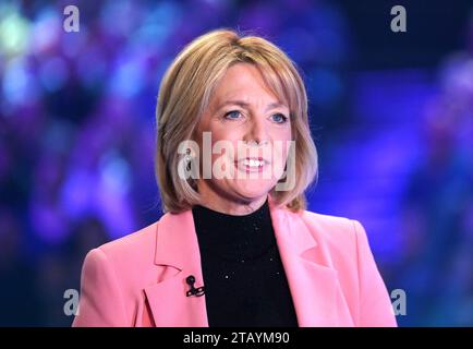 Presenter Hazel Irvine on day nine of the 2023 MrQ UK Championship at the York Barbican. Picture date: Sunday December 3, 2023. Stock Photo