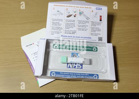 Bowel cancer screening test kit, NHS uk health care Stock Photo
