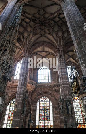 Nuremberg, Bavaria, Germany - April 30, 2023: Interior of St. Lorenz (St. Lawrence), a medieval Evangelical Lutheran Church built 1400-1477 in late Ge Stock Photo