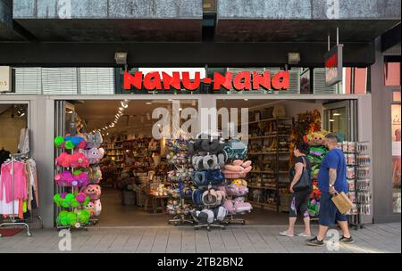 Nanu Nana, Geschft, Heilbronn, Baden-Wrttemberg, Deutschland Stock Photo  - Alamy