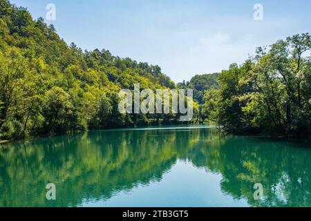 The River Una near Orasac, Bihac, in the Una National Park. Una-Sana Canton, Federation of Bosnia and Herzegovina. Early September Stock Photo