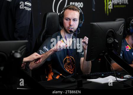 HELSINKI, FINLAND - NOVEMBER 29: Lukas 'gla1ve' Rossander of ENCE celebrates the win during Elisa Masters Espoo 2023 - Day 1 at Elisa Headquarters on November 29, 2023 in Helsinki, Finland. (Photo by Gabriel Calvino Alonso/Orange Pictures) Stock Photo