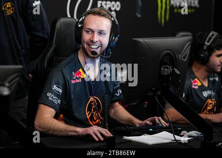 Helsinki, Finland. 29th Nov, 2023. HELSINKI, FINLAND - NOVEMBER 29: Lukas 'gla1ve' Rossander of ENCE smiles during Elisa Masters Espoo 2023 - Day 1 at Elisa Headquarters on November 29, 2023 in Helsinki, Finland. (Photo by Gabriel Calvino Alonso/Orange Pictures) Credit: Orange Pics BV/Alamy Live News Stock Photo