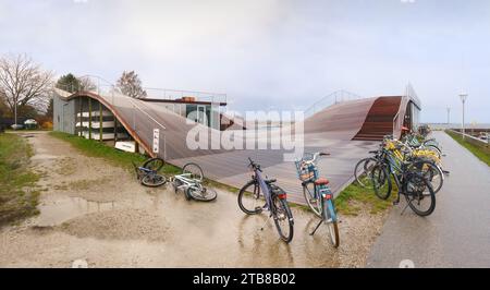 Copenhagen, Denmark - Maritime Youth House by BIG (Bjarke Ingels Group) / JDS Architects Stock Photo