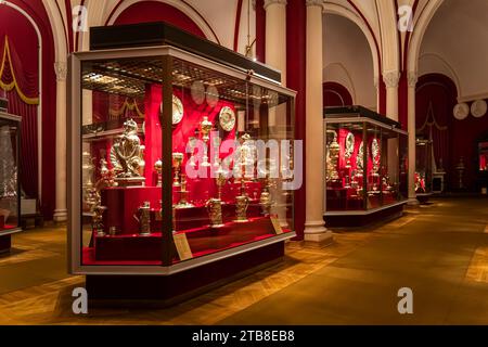 December 21, 2021. Moscow. Russia: Various collections exhibits from the history of Russia in the museum armory of the Moscow Kremlin. monomakh 's hat Stock Photo