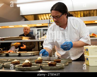 Behind the scenes in a restaurant kitchen Stock Photo