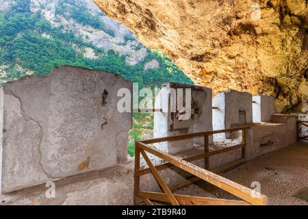 Brenta Valley -Cismon del Grappa di Valbrenta- Il Covolo di Butistone Stock Photo