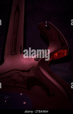 Parker Fly, MoJo Guitar. Iconic instrument Stock Photo - Alamy