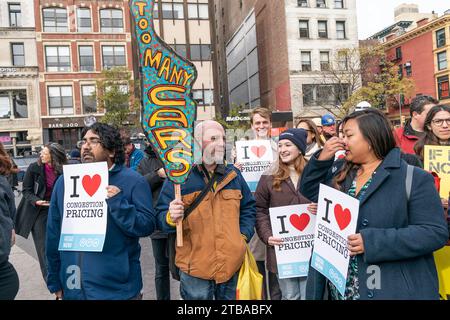 New York, USA. 05th Dec, 2023. Atmosphere during congestion pricing rally on Union Square in New York on December 5, 2023. (Photo by Lev Radin/Sipa USA) Credit: Sipa USA/Alamy Live News Stock Photo