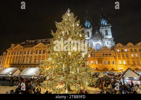 Prague, Czech Republic. 05th Dec, 2023. An illuminated Christmas tree is seen at the traditional Christmas market at Old Town Square in Prague. Credit: SOPA Images Limited/Alamy Live News Stock Photo