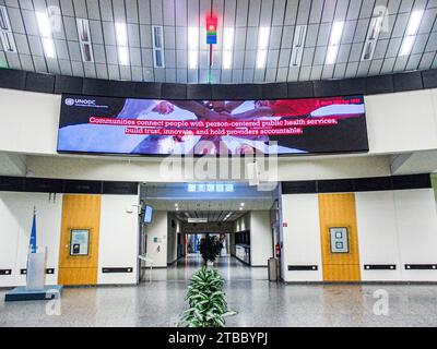 Vienna, Austria, Austria. 5th Dec, 2023. Interior of the Vienna International Center (VIC) at the UN Vienna showing sign on World AIDS day (Credit Image: © Bianca Otero/ZUMA Press Wire) EDITORIAL USAGE ONLY! Not for Commercial USAGE! Stock Photo