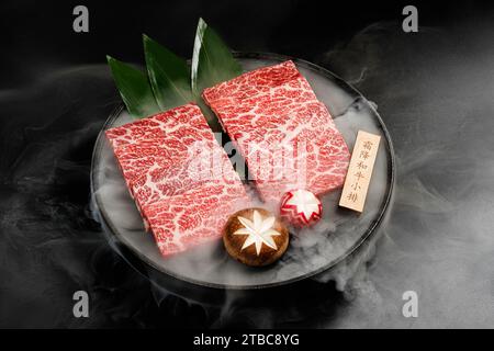 Raw Beef spare ribs for the Yakiniku, Sukiyaki, barbecue and Shabu.for Japanese bbq or Korea bbq。Translate：“牛小排”meaning is dish name。 Stock Photo