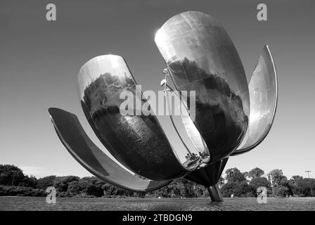 Floralis Generica sculpture made of steel and aluminum. Buenos Aires, Argentina. Stock Photo