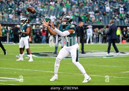 Philadelphia Eagles linebacker Nolan Smith Jr. (3) reacts after a sack ...