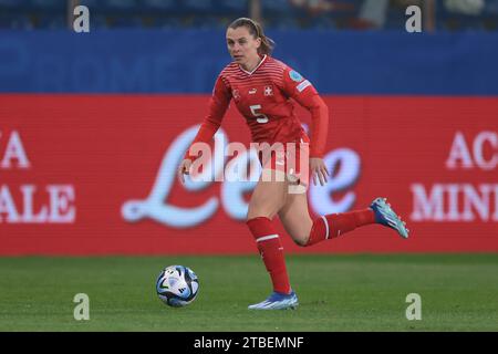 Parma, Italy. 5th Dec, 2023. Noelle Mareitz of Switzerland during the UEFA Women's Nations League match at Stadio Ennio Tardini, Parma. Picture credit should read: Jonathan Moscrop/Sportimage Credit: Sportimage Ltd/Alamy Live News Stock Photo