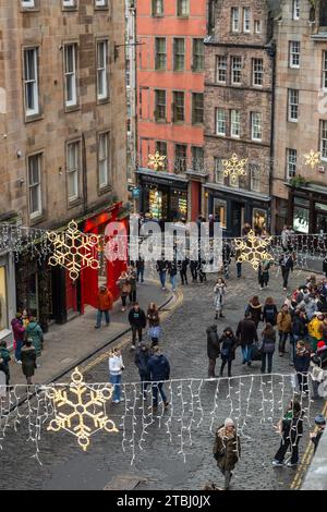 Christmas decorations in West Bow Edinburgh Stock Photo