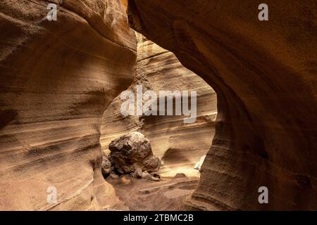 Slot Canyon Toba de Colores, Barranco de las Vacas, Agueimes, Las Palmas, Gran Canaria, Canary Islands Stock Photo