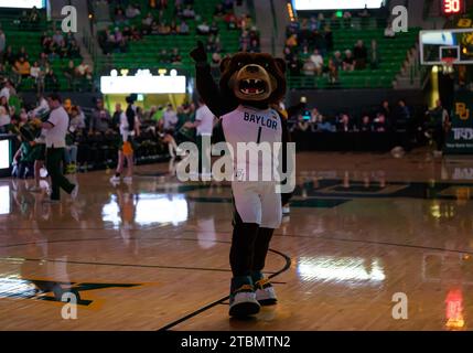 Waco, Texas, USA. 5th Dec, 2015. running back Devin Chafin (28) of the ...