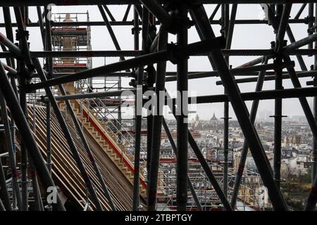 Paris, France. 08th Dec, 2023. Illustration during the French president's visit to the reconstruction site of Notre-Dame Cathedral in Paris, France on December 8, 2023. Photo by Stephane Lemouton/Pool/ABACAPRESS.COM Credit: Abaca Press/Alamy Live News Stock Photo