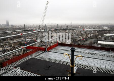 Paris, France. 08th Dec, 2023. Illustration during the French president's visit to the reconstruction site of Notre-Dame Cathedral in Paris, France on December 8, 2023. Photo by Stephane Lemouton/Pool/ABACAPRESS.COM Credit: Abaca Press/Alamy Live News Stock Photo