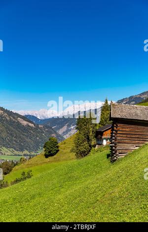 Fröstlbergweg, behind the Berchtesgaden Alps, Steinernes Meer, Rauris, Rauris Valley, Pinzgau, Salzburger Land, Austria Stock Photo