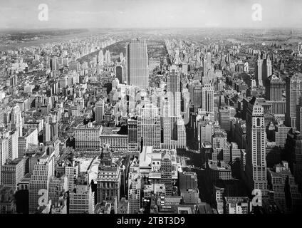 Cityscape looking north from Empire State Building, New York City, New York, USA, Samuel H. Gottscho, Gottscho-Schleisner Collection, September 1933 Stock Photo